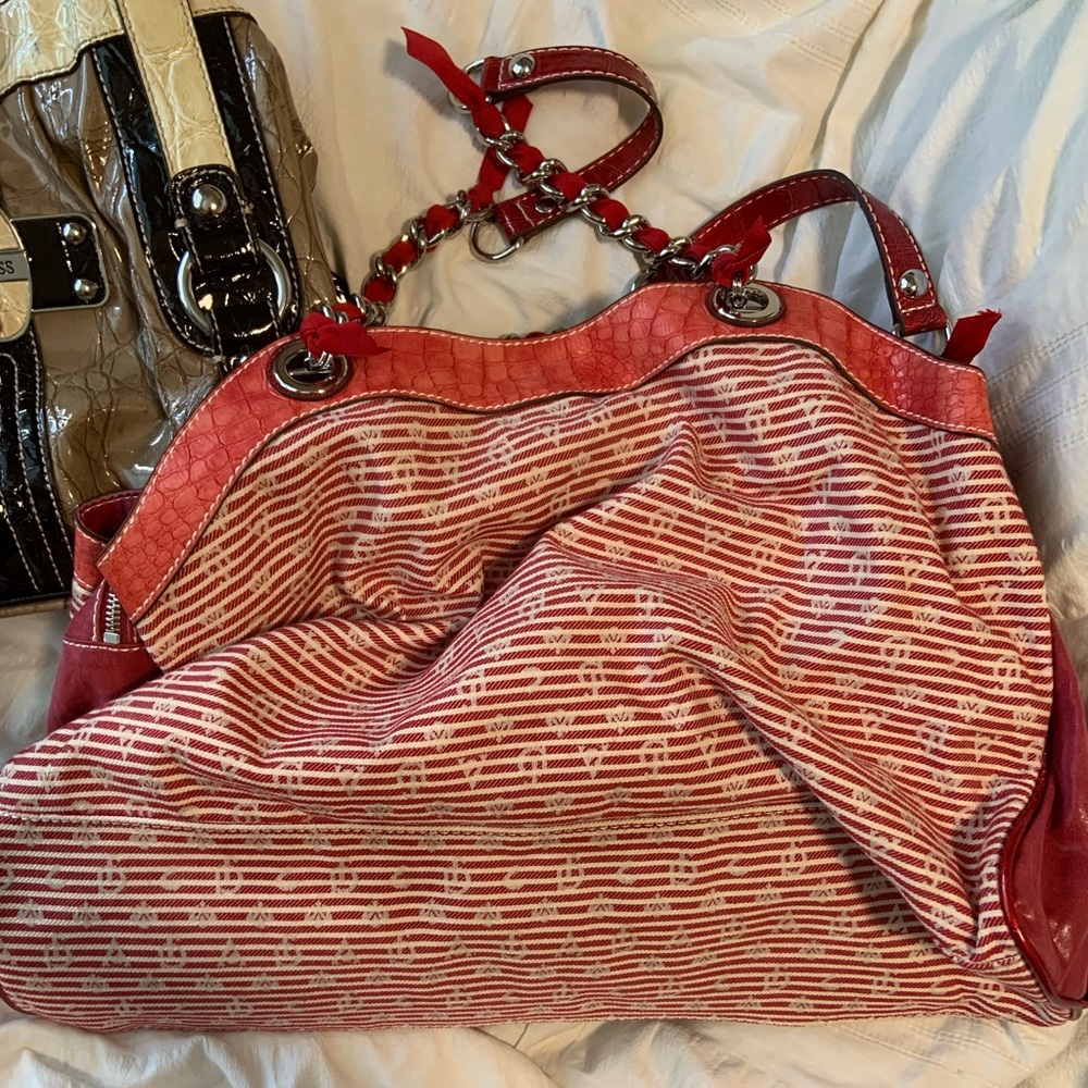 Vintage Red Guess Handbag - Picture 3 of 3